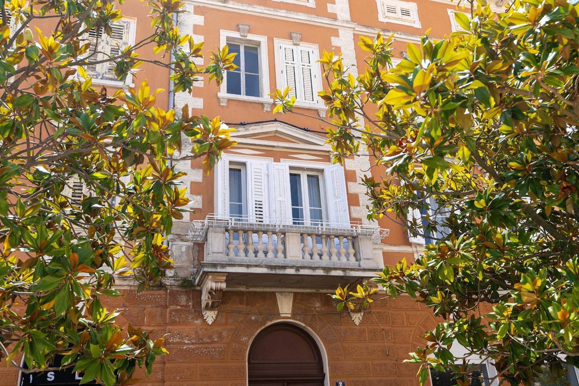 Romeo And Juliet Apartment With Balcony And Sea View Poreč Exteriér fotografie
